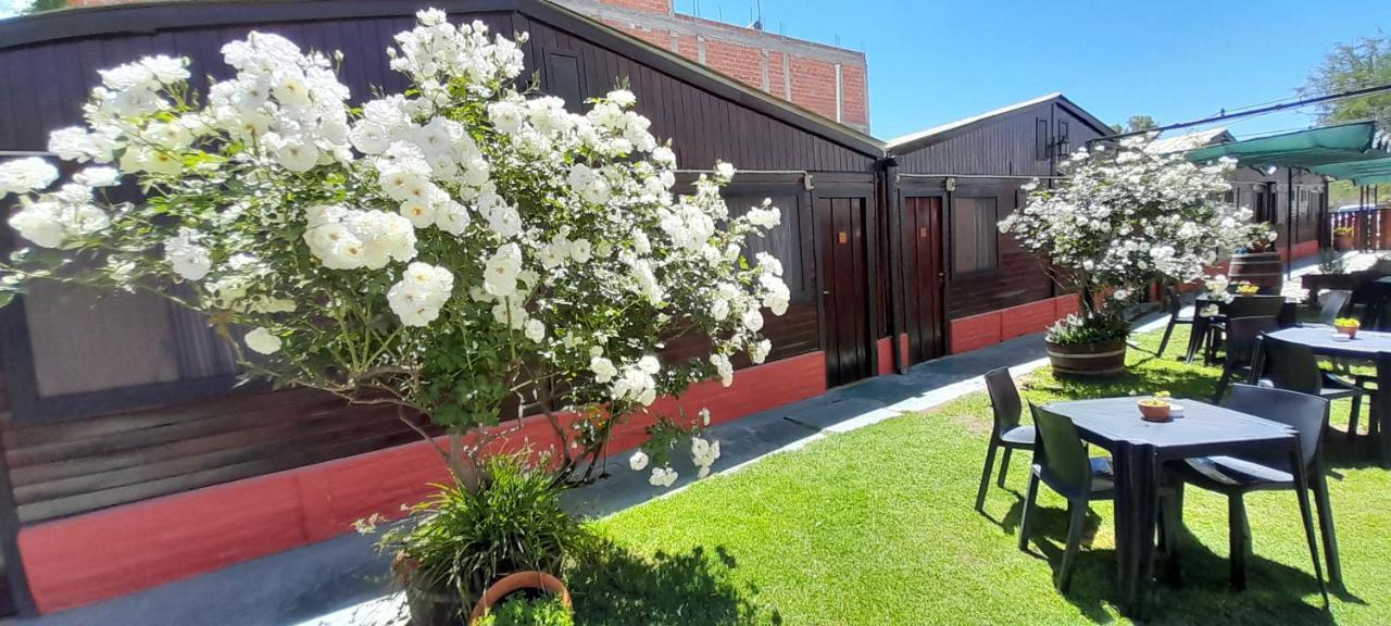 Hostal Del Suri Cafayate Exteriör bild
